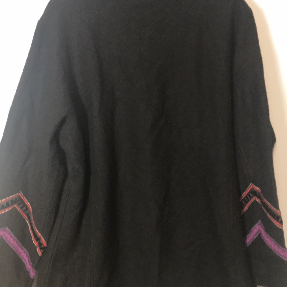Nwot  100% wool embroidered coat /jacket - Picture 8 of 8